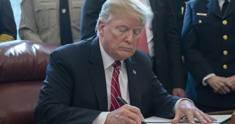 abdde yargic trumpin hizlandirilmis sinir disi uygulamasini durdurdu xrpp1PX2