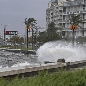 ege denizi icin firtina uyarisi Av7Icxar