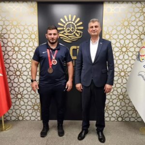 golcuk belediyesporun pehlivani abdulrefik oner baspehlivan oldu SpcTEgXf