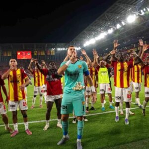 goztepe fenerbahce ile berabere kaldi tNhEdyfN