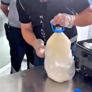 yuksekovada 128 kg metamfetamin ele gecirildi 69zvv5DM