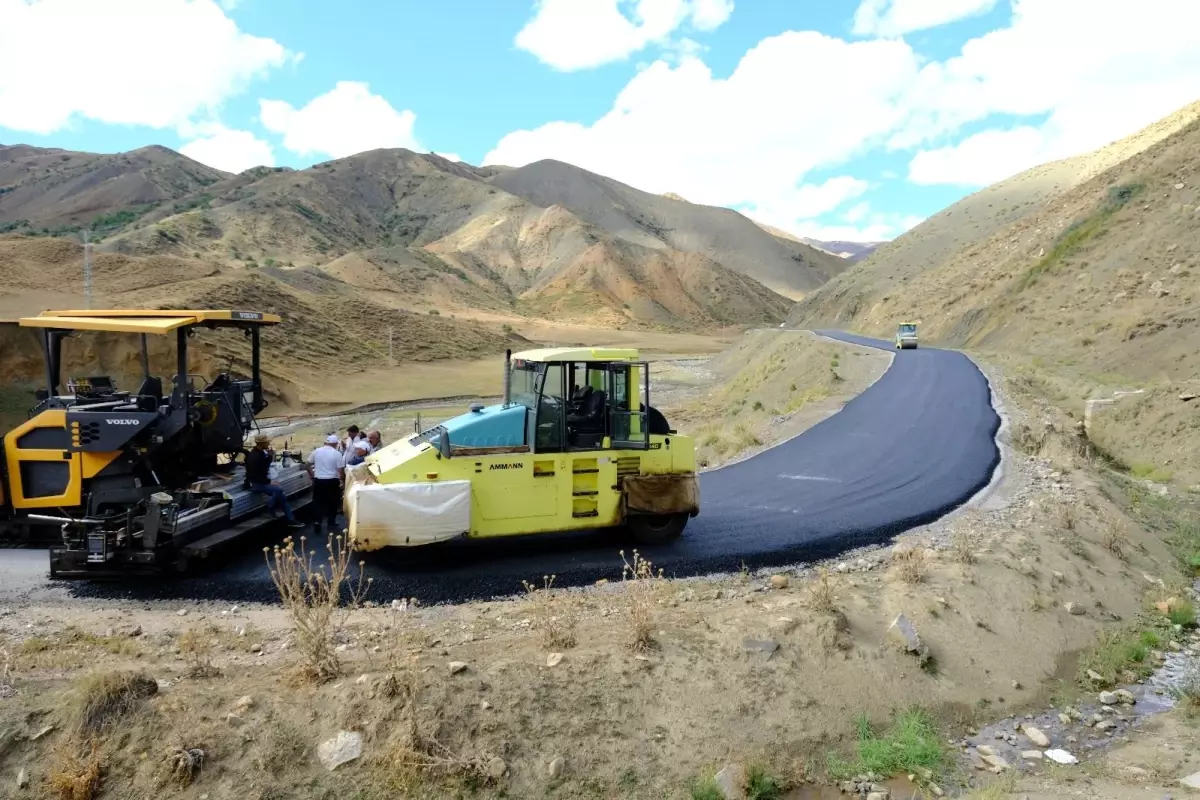 agrida koy yolu asfaltlandi 1LuDZQif