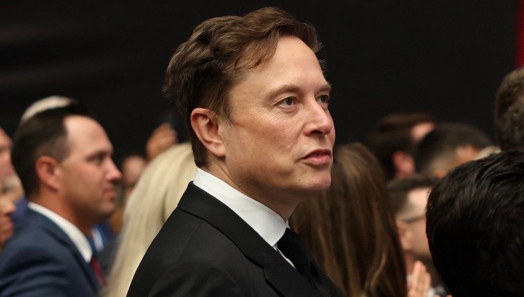 elon musk ve prens andrew yeni epstein dosyalarinda 16pfpOPx