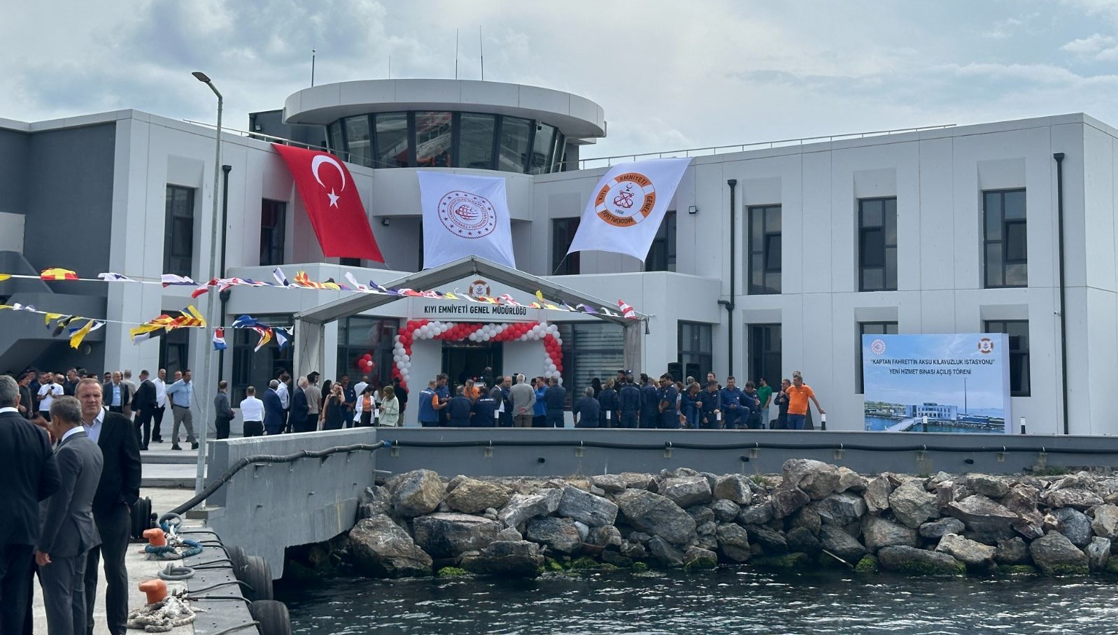 istanbul bogazina yeni klavuzluk istasyonu VA6v8JlE