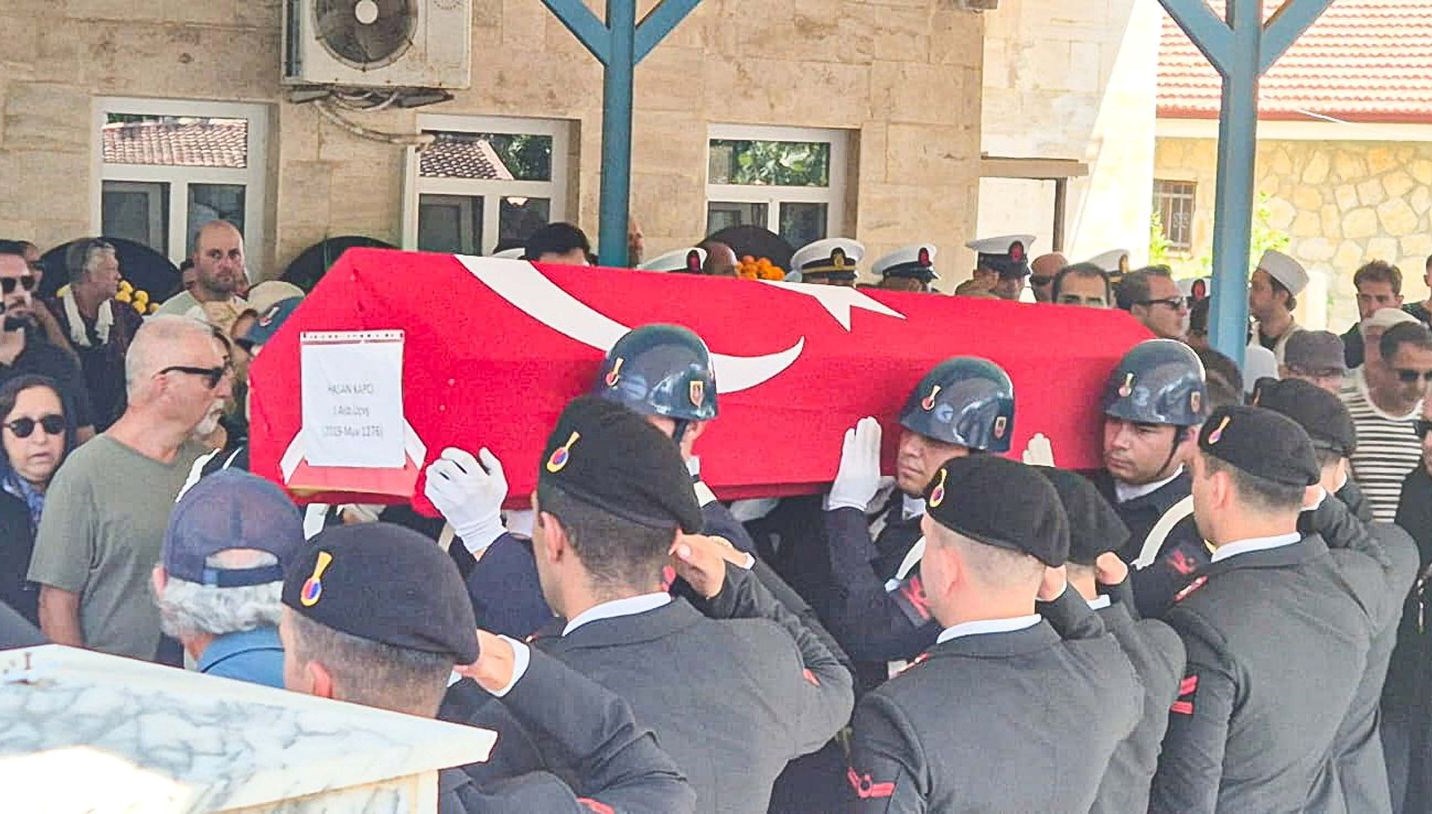 kazada hayatini kaybeden astsubay hasan kapci son yolculuguna ugurlandi kQtcwv3k