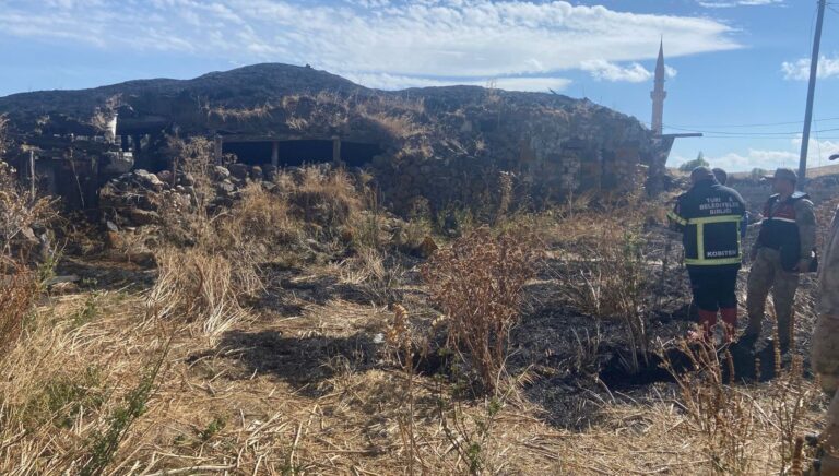 metruk binada korkutan yangin EOW7GhRI