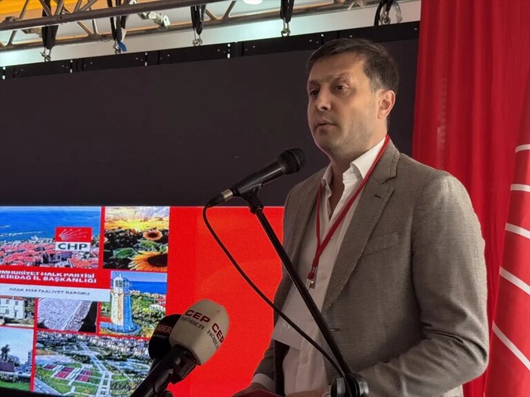 chp tekirdag il kongresinde boduc baskan M47vy23z.jpg