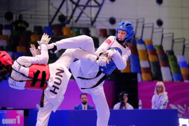 emine gogebakan dunya sampiyonu oldu BfzW3DRS.jpg