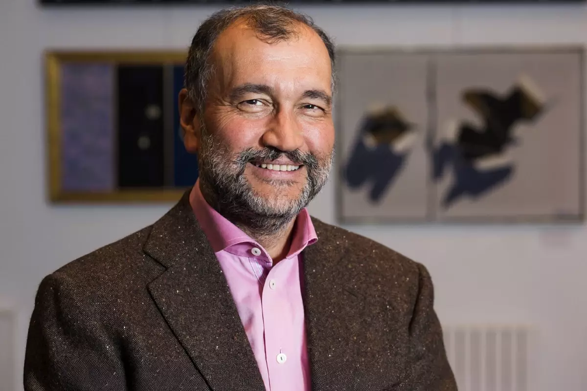 murat ulkerden londra iddiasina yanit anamin evinde oturuyorum baska yerde de evim de yok 88rGMfxf.jpg