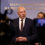 euroya-gecmeye-hazirlanan-bulgaristanda-basbakan-zhelyakov-istifa-etti-OpMYFk5G.jpg