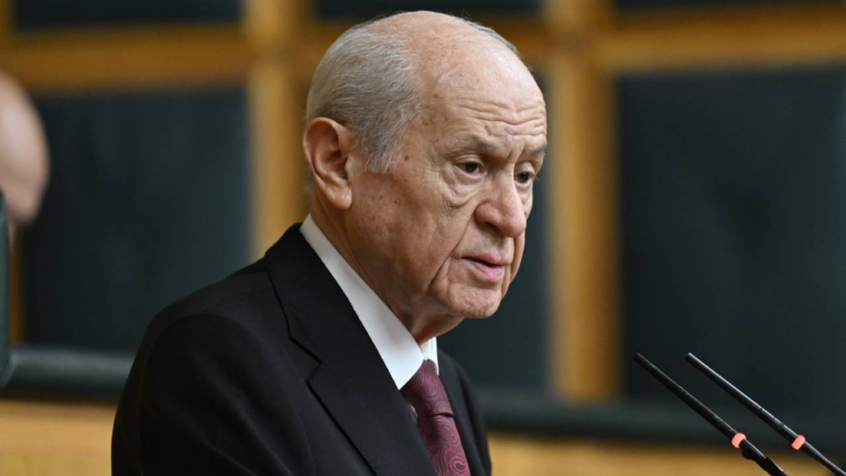 mhp-lideri-bahceli-trumpin-sozleri-dunyayi-tehlikeye-atiyor-GGDsdN7n.png