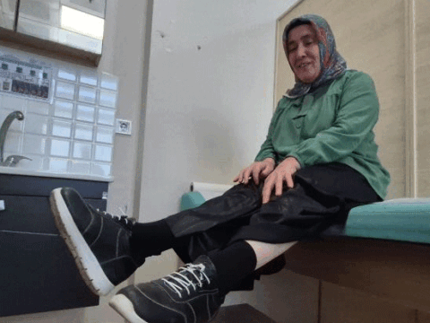 51 yasinda ilk defa ayakkabi giydi dunyalar benim oldu 8LjAk6nF