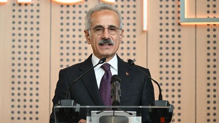 Bakan Uraloğlu: İstanbul’daki iki havalimanımız 78 ilin nüfusundan fazla yolcuyu ağırladı Img