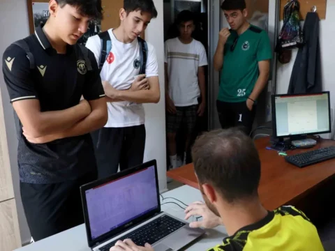 Konya karatayda futbolcu secmeleri basliyor 6zlV9xUr